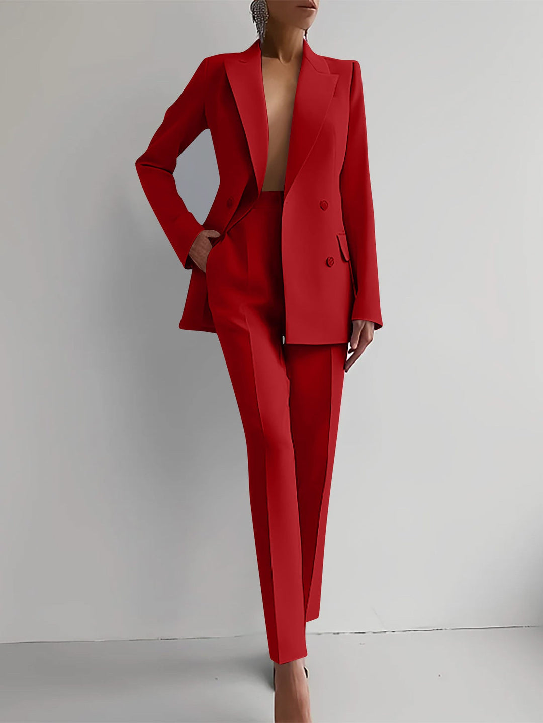 VICTORIA™ | Sleek Tailored Suit